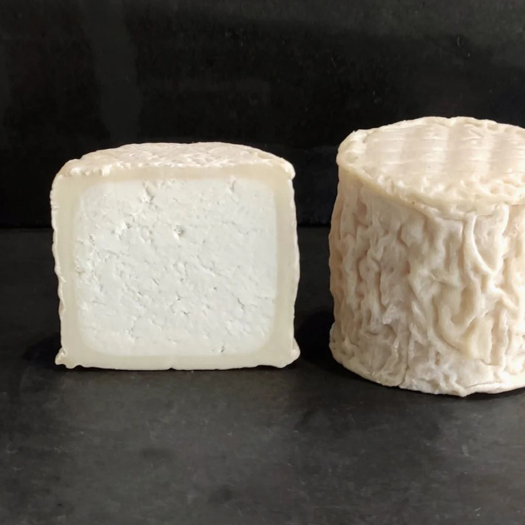 Mons Cheese Selection Box thumbnail 7
