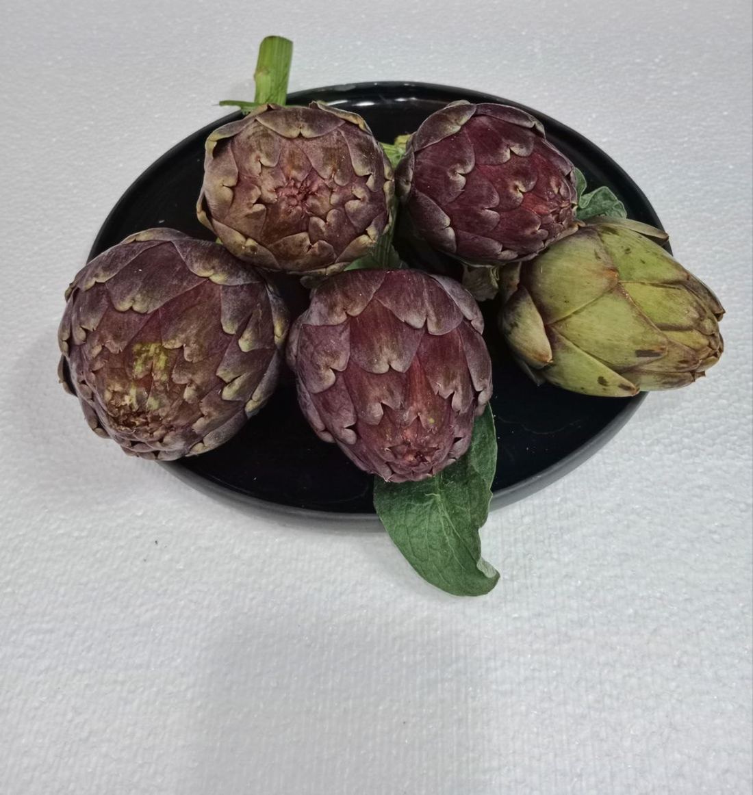 Baby Artichokes (Artichauts Poivrade) thumbnail 2