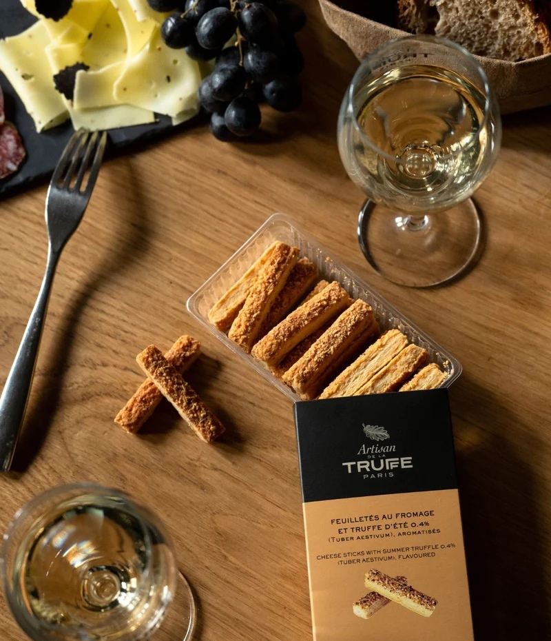 Artisan de la Truffe Summer Truffle Puff Pastry thumbnail 3