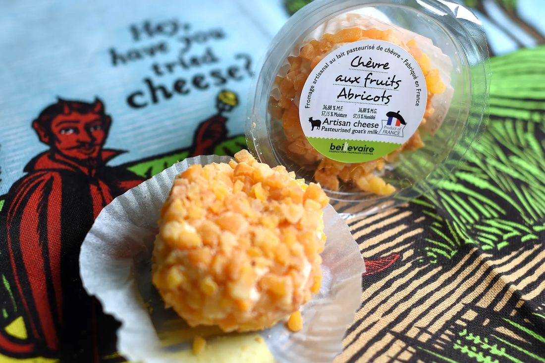 Beillevaire Fresh Goat Cheese with Apricots thumbnail 2