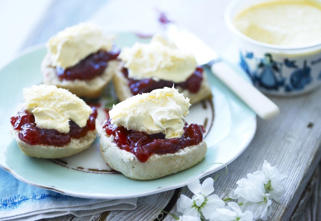 Rodda’s Cornish Clotted Cream PDO thumbnail 6
