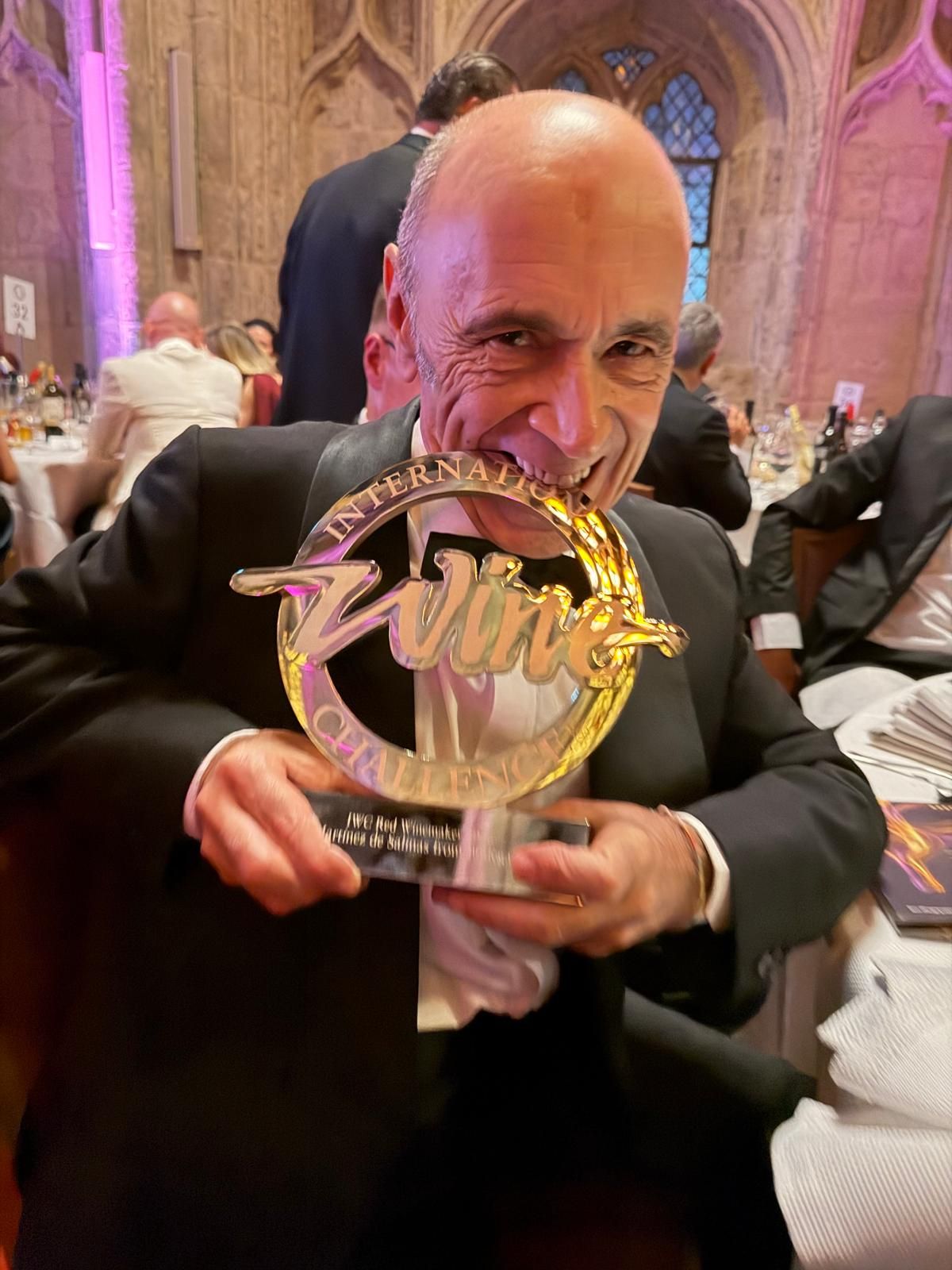 A LEGACY IN EVERY BOTTLE: JAVIER MARTÍNEZ DE SALINAS NAMED IWC RED WINEMAKER OF THE YEAR 2026