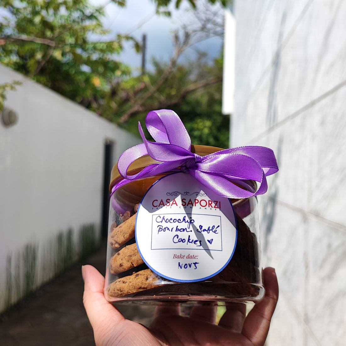 Casa Saporzi Choco Chip Bourbon Sablé Cookies thumbnail 3