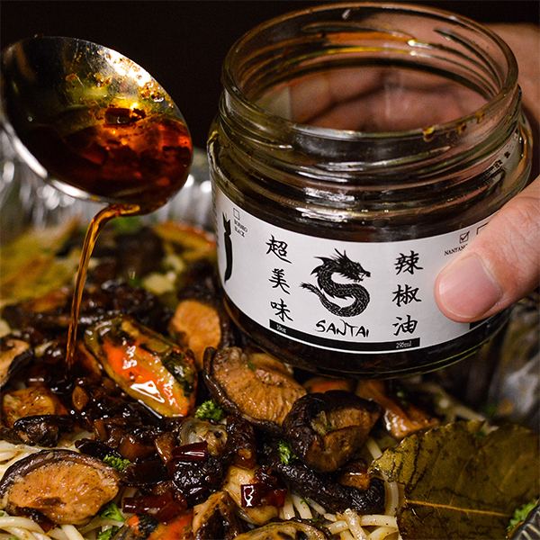 Santai Nanyang Red Chili Oil thumbnail 3
