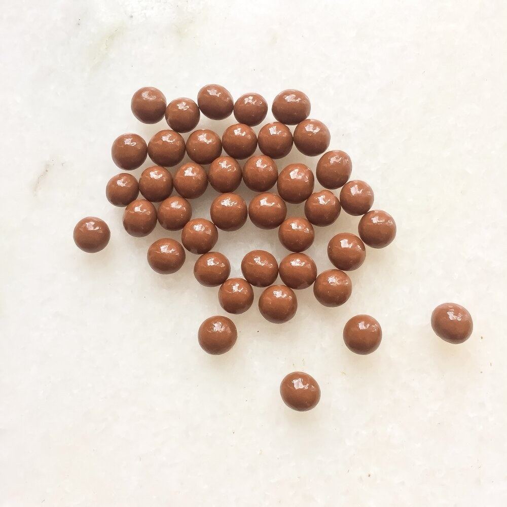 Valrhona Caramelia Crunchy Pearls 36% thumbnail 2