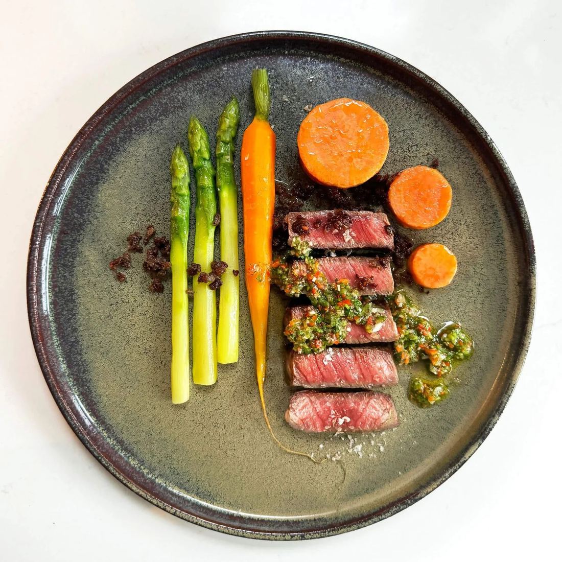 Miguel Vergara Angus 5+ Bone In Ribeye Steak thumbnail 2