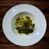 Crab & Pesto Verde Spaghetti