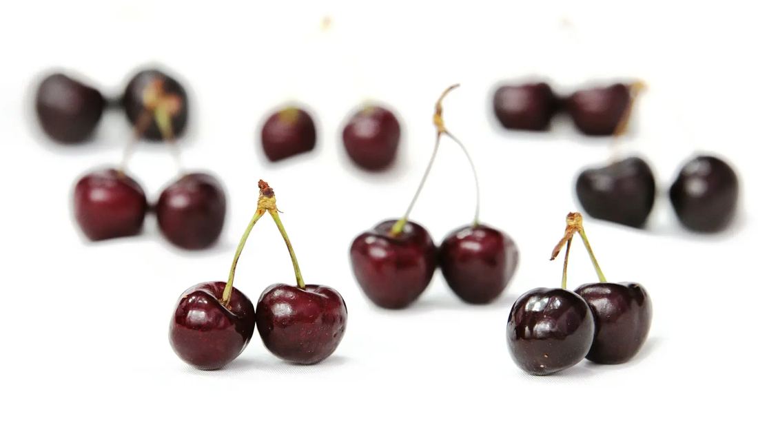 Fresh Cherries from France ( Extra Quality) thumbnail 2