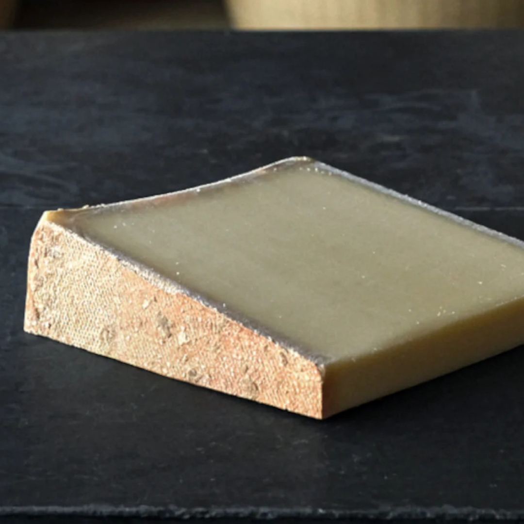 Mons Cheese Selection Box thumbnail 8