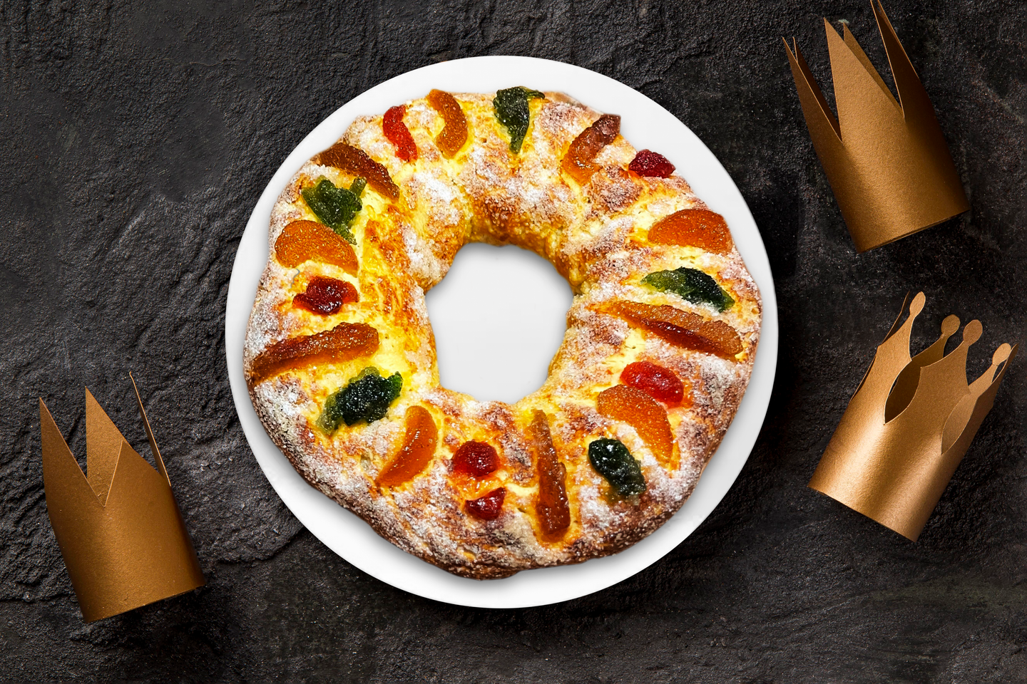 ROSCA DE REYES: A KINGS’ DAY TRADITION WITH A SWEET SURPRISE