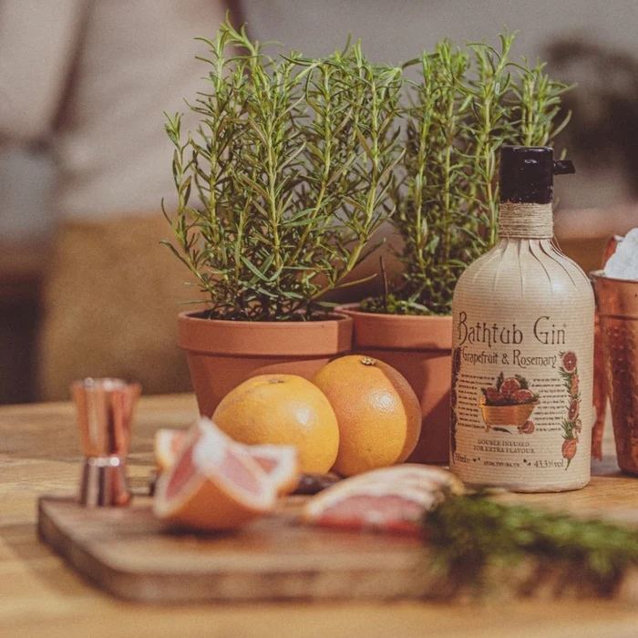 Ableforth’s Bathtub Gin – Grapefruit & Rosemary thumbnail 3