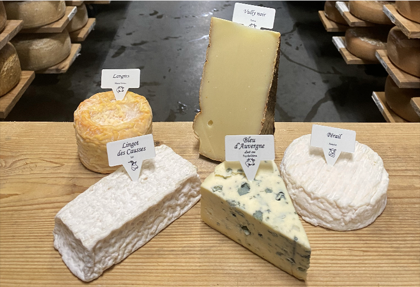 Mons Cheese Selection Box thumbnail 3